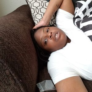 Meet your Posher, Sheila